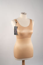 Load image into Gallery viewer, The Every Day Vest | Nude
