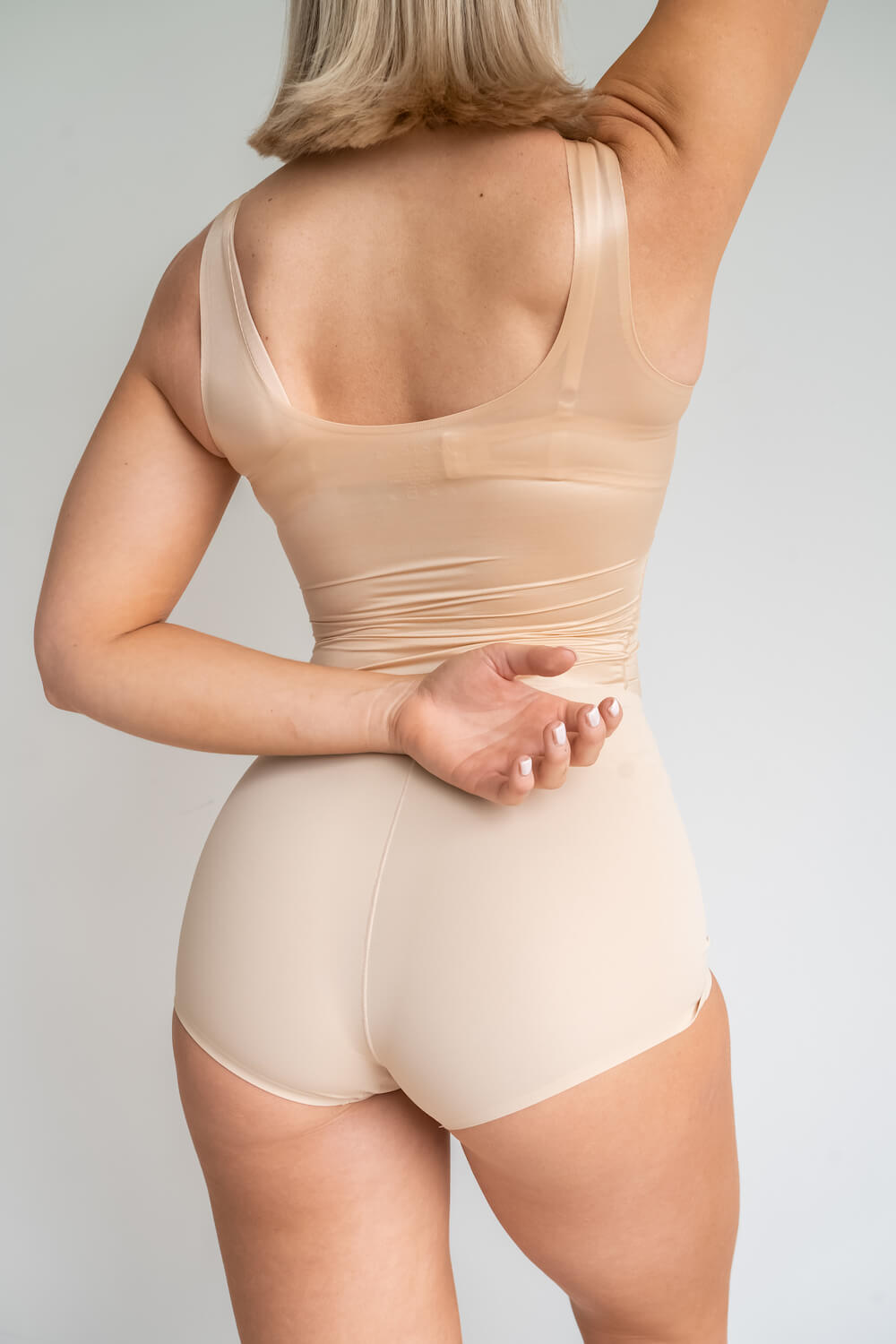 Vacious - Feel best in our EVERY DAY VEST ✨ #vacious #shapewear